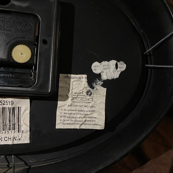 VINTAGE 1989 Cheval Noir Wine Clock NICE!! - Picture 5 of 11